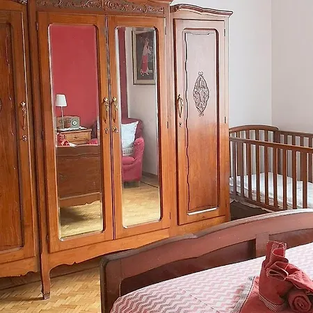 Bussoleno Apartment Sleeps 6 With Wifi Bussoleno
