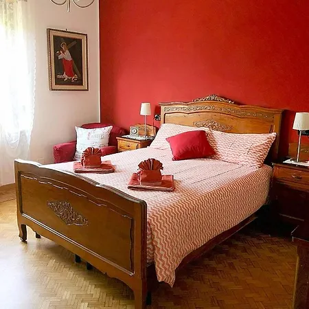 Bussoleno Apartment Sleeps 6 With Wifi